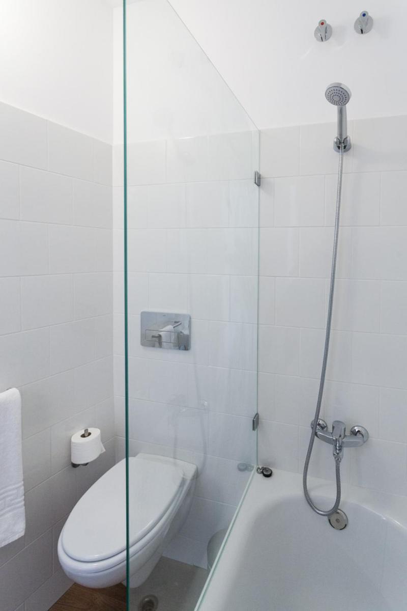 Hostal Argo Barcelona Room photo